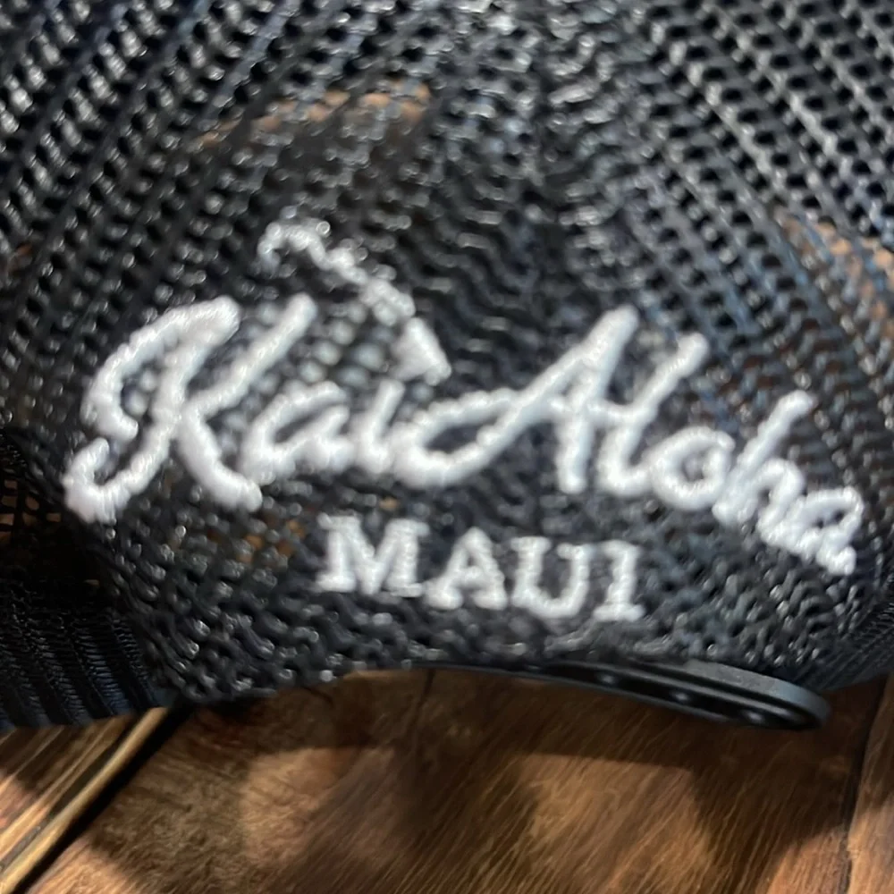 NWT Maui Kai Aloha Black Camouflage Snapback Hat with Wave Patch